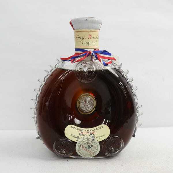 REMY MARTIN（レミーマルタン）ルイ 13世 ベリーオールド バカラ 40％ 700ml ※羽欠け X24H050033