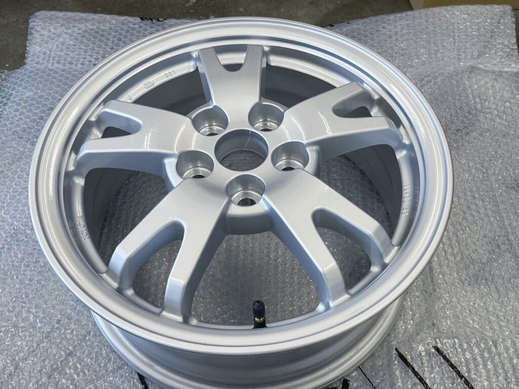 送料込み 【新車外し】トヨタ 30系 プリウス 前期 純正 15インチ 送料込み 【新車外し】トヨタ 30系 プリウス 前期 純正 15インチ