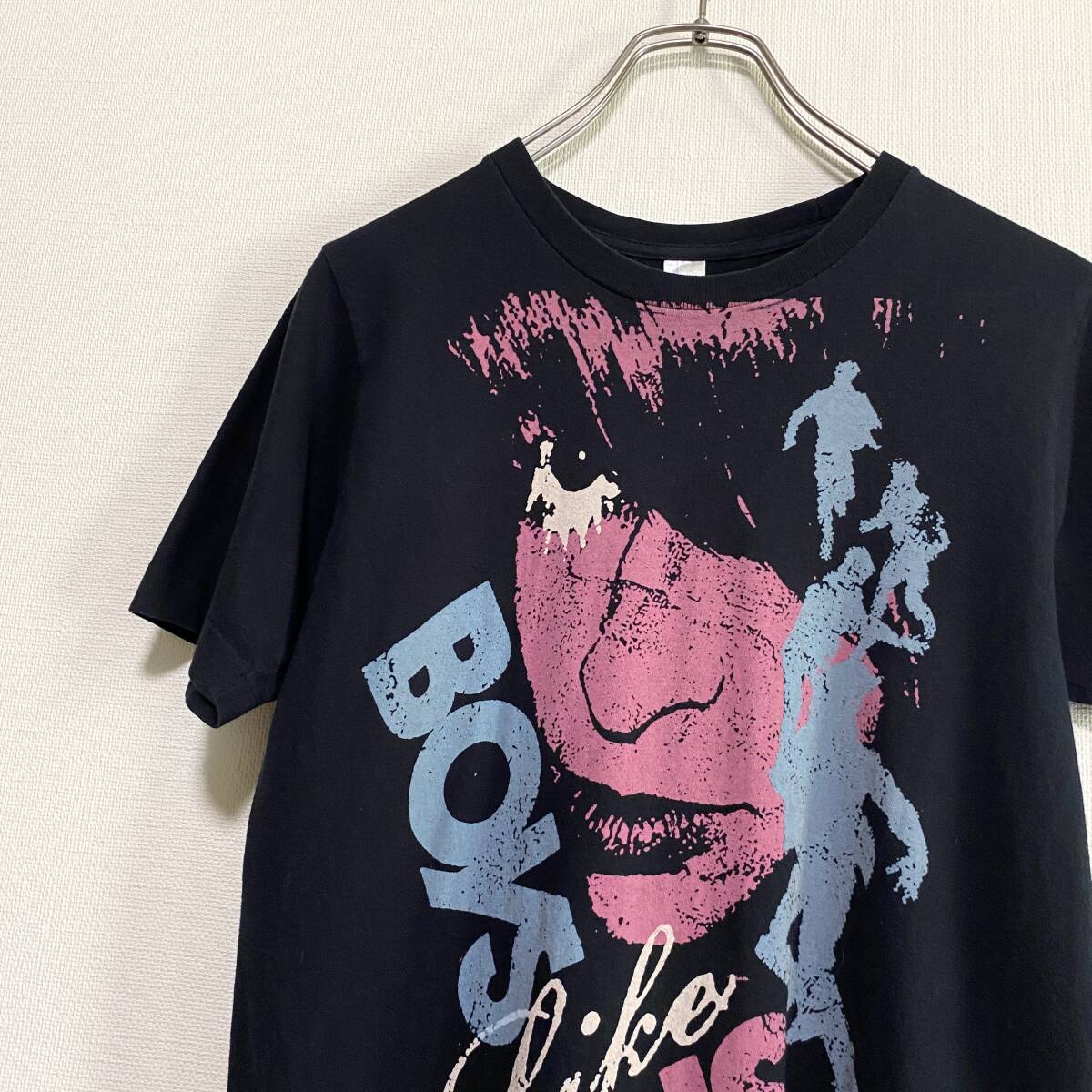 アメリカ古着 ボーイズ・ライク・ガールズ バンド バンT 半袖 T アメリカ古着 ボーイズ・ライク・ガールズ バンド バンT 半袖 T