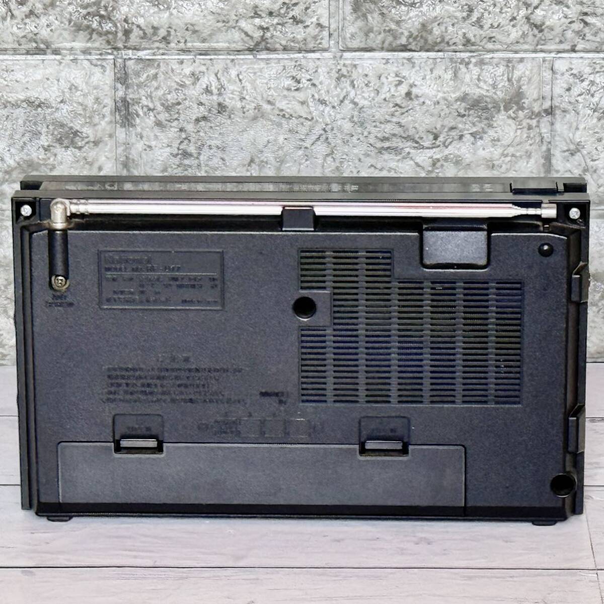 送料無料 National 3バンドチューナーラジオ RF-U77｜Yahoo