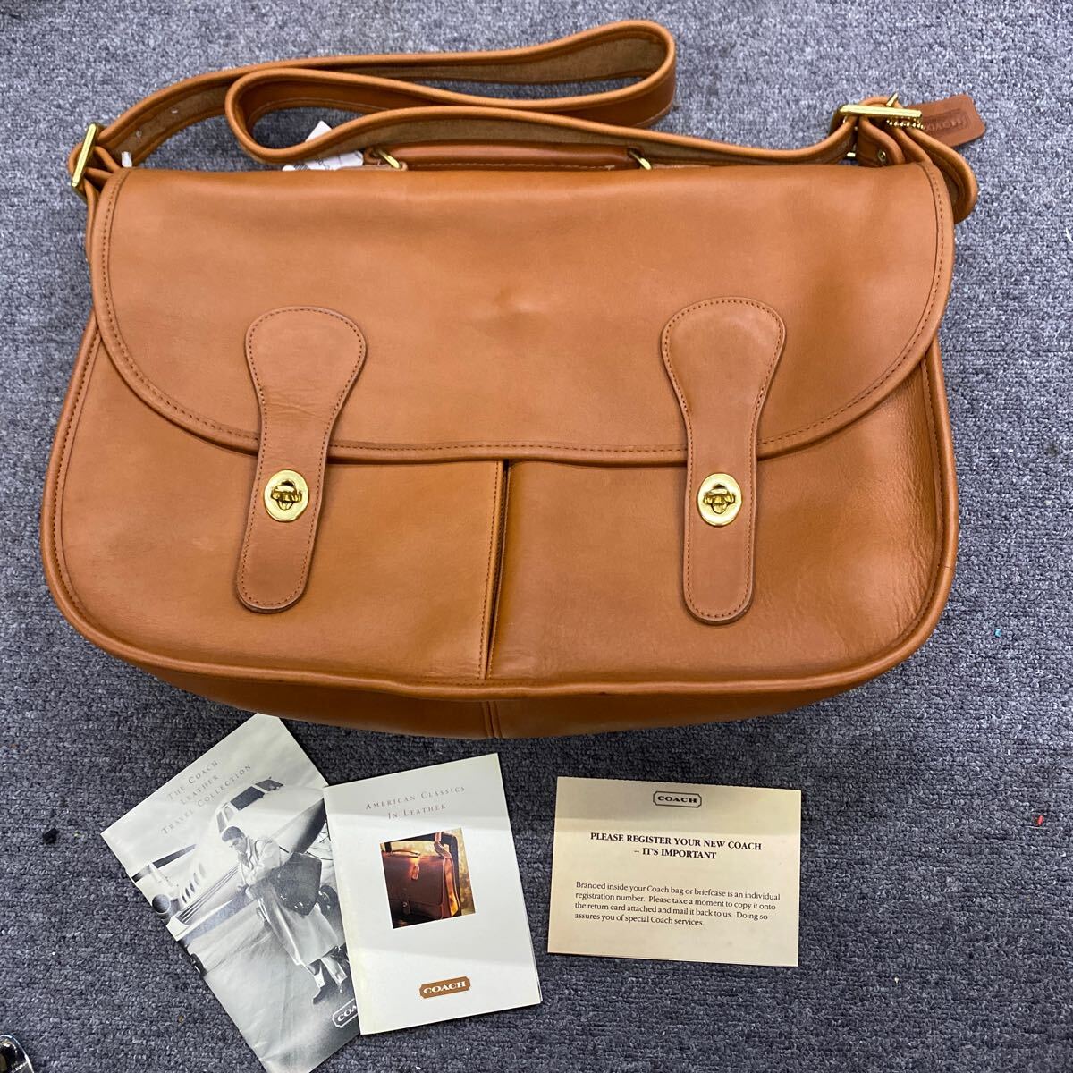 Yahoo!オークション - 08306 未使用 コーチ COACH ロゴ ビジネス Yahoo!オークション - 08306 未使用 コーチ COACH ロゴ ビジネス