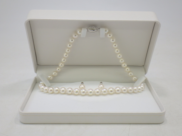 h4H037Z20 美品 真珠 パール WGK14 刻印 イヤリング 約8.5 h4H037Z20 美品 真珠 パール WGK14 刻印 イヤリング 約8.5
