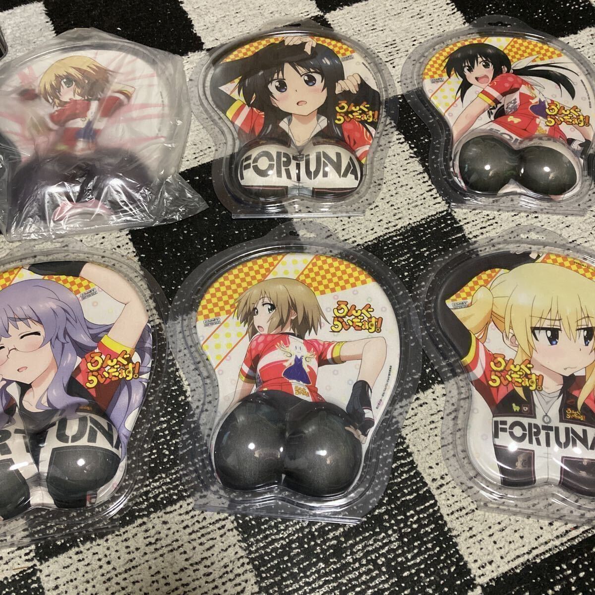 ろんぐらいだぁす マウスパッド とらのあな特典+缶バッチ ろんぐらいだぁす マウスパッド とらのあな特典+缶バッチ