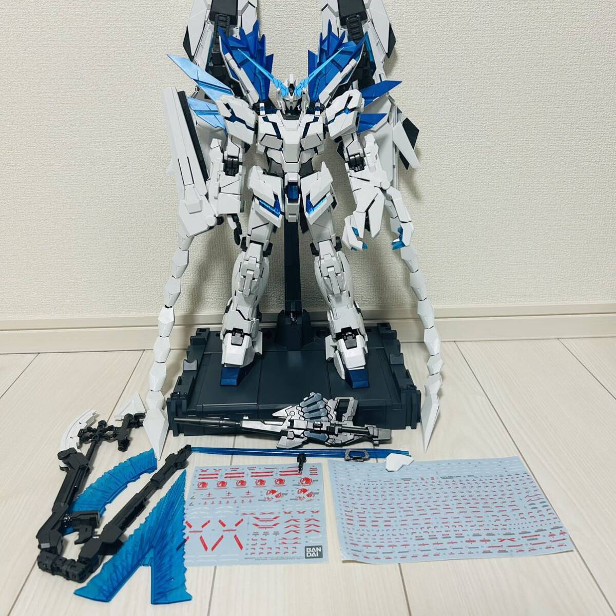人気ブランドバ40代 PG RX-0 ユニコーンガンダム ペルフェクティビリティ LED 機動戦士ガンダムUC(ユニコーン)
