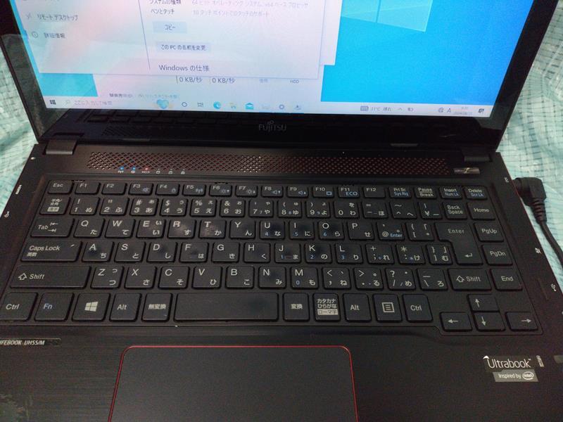 LIFEBOOK UH55/M (Core i5 4200 メモリ4G HDD:500G) X28