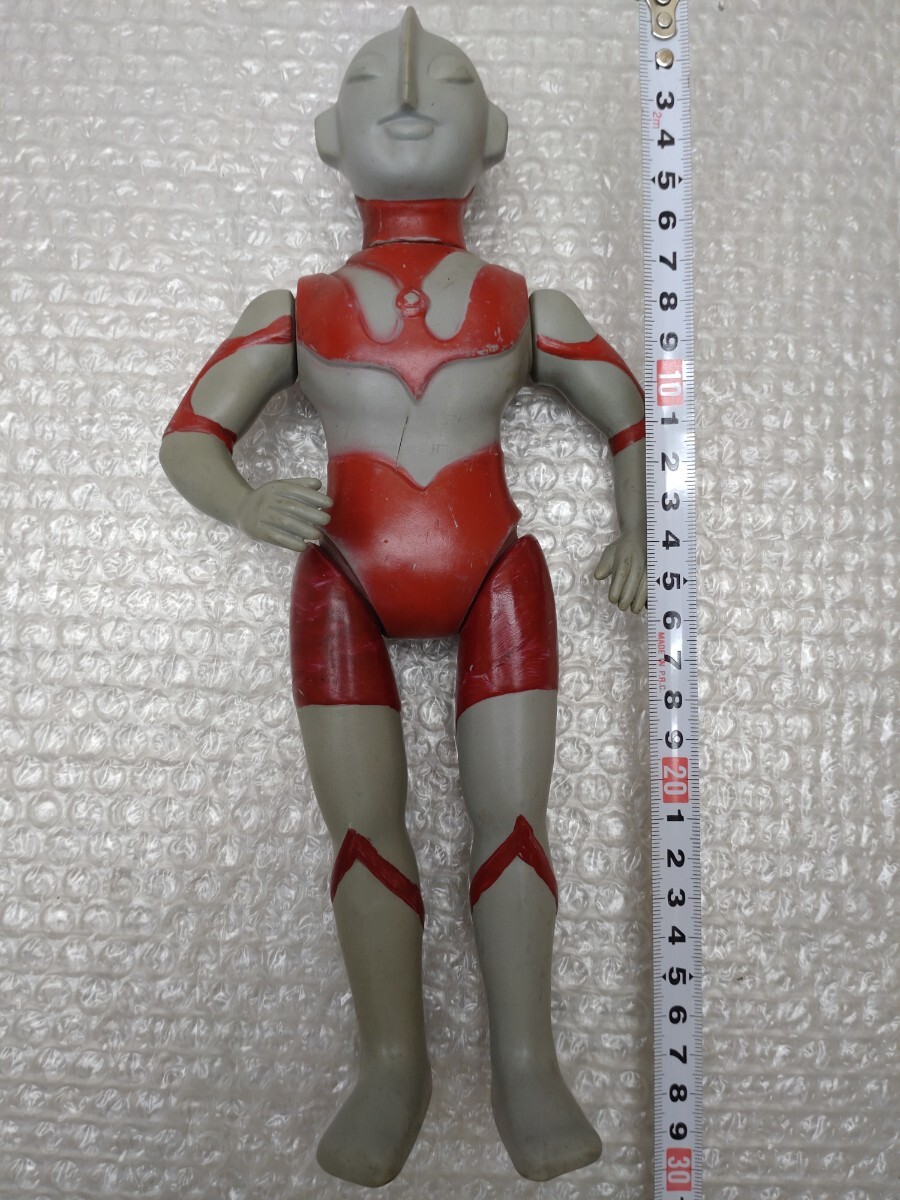 Yahoo!オークション - 当時物 約30cmウルトラマン ソフビ パチ無 Yahoo!オークション - 当時物 約30cmウルトラマン ソフビ パチ無
