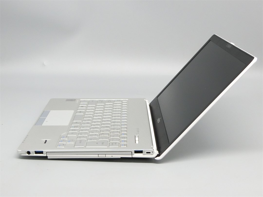 FUJITSU SH75/T / 第5世代i5-5200U /13.3インチ/ メモリ8G/ BIOSまで表示 / NOチェック詳細(xì)不明 / ノートPCパソコン/ジャンク品