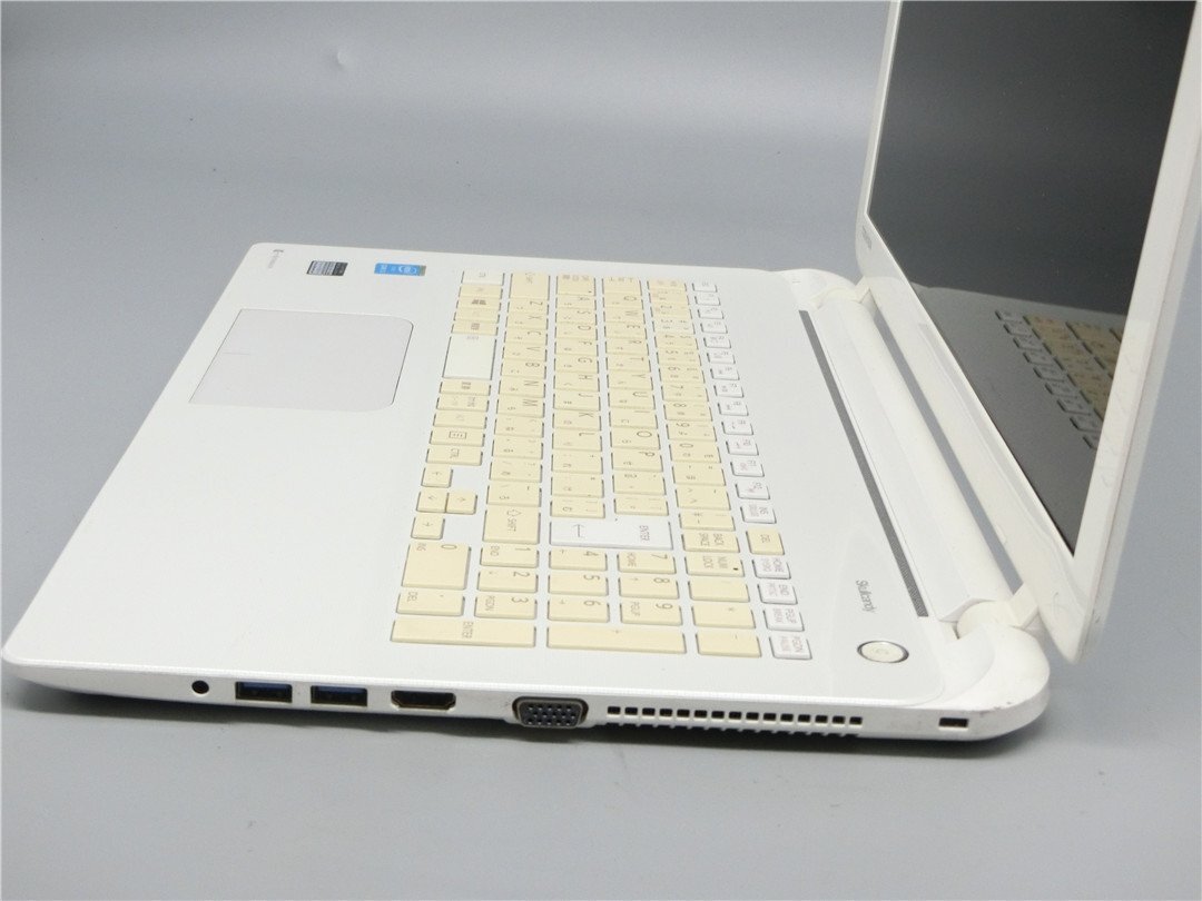 カメラ內(nèi)蔵/中古/15.6型/ノートPC/Win11/爆速SSD256/8GB/5世代i3-5005U/TOSHIBA　T55/PW　テンキー/HDMI/USB3.0　office2019搭載