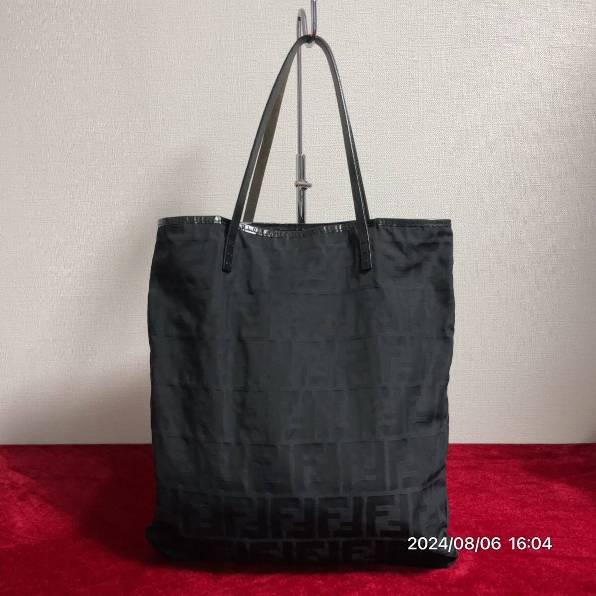 FENDI フェンディ FFロゴ ズッカ柄 ハンドバッグ トートバッグ 鞄