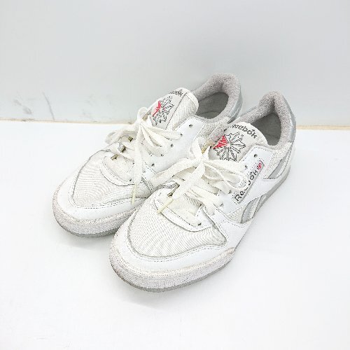 * Reebok Reebok sneakers size USA6 white lady's E