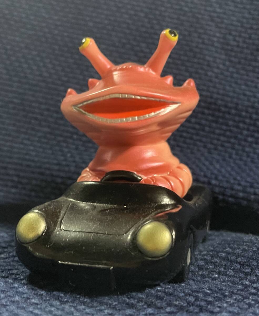 トイグラフ 怪獣レーサー カネゴン ソフビ