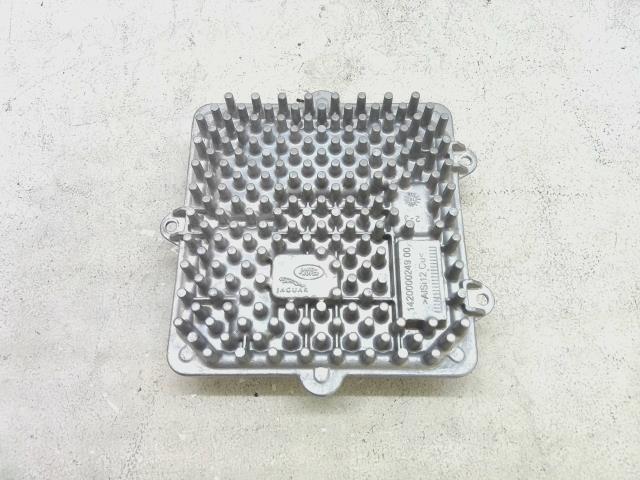 ジャガー Eペース LDA-DF2NA ライトコントロールユニット J9C3-13E005-AB yatsu_画像1