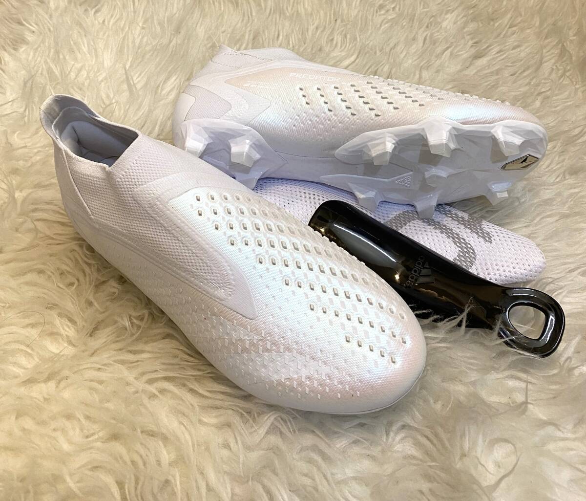激レア即決/プレミアムモデル/紐なし》adidas PREDATOR 激レア即決/プレミアムモデル/紐なし》adidas PREDATOR