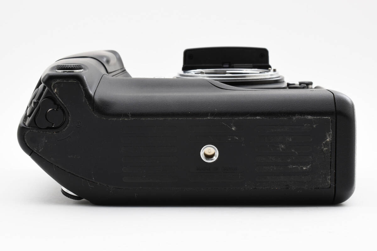 Yahoo!オークション - ニコン Nikon F4E ボディ MF-22 MB-23 11459