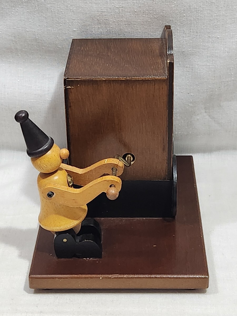  маленький человек . Street орган из дерева из .. музыкальная шкатулка звезда . просьба . солнечный kyo-