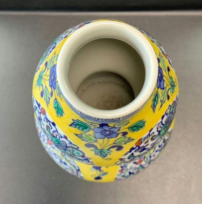 大清乾隆年製 中国 壺 花瓶 龍絵 色絵粉彩細密 花器 唐物 洋彩 大清乾隆年製 中国 壺 花瓶 龍絵 色絵粉彩細密 花器 唐物 洋彩