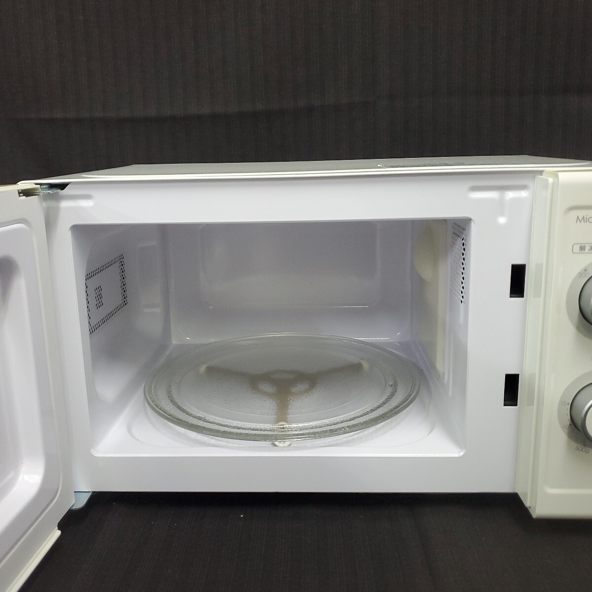 ニトリ 電子レンジ ホワイト 2019年製 あたため 200w 500w 700w ニトリ 電子レンジ ホワイト 2019年製 あたため 200w 500w 700w