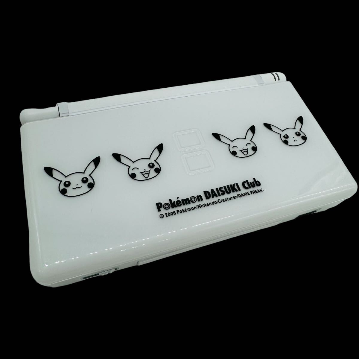 ニンテンドーDS lite ポケモンだいすきクラブ ピカチュウ ニンテンドーDS lite ポケモンだいすきクラブ ピカチュウ