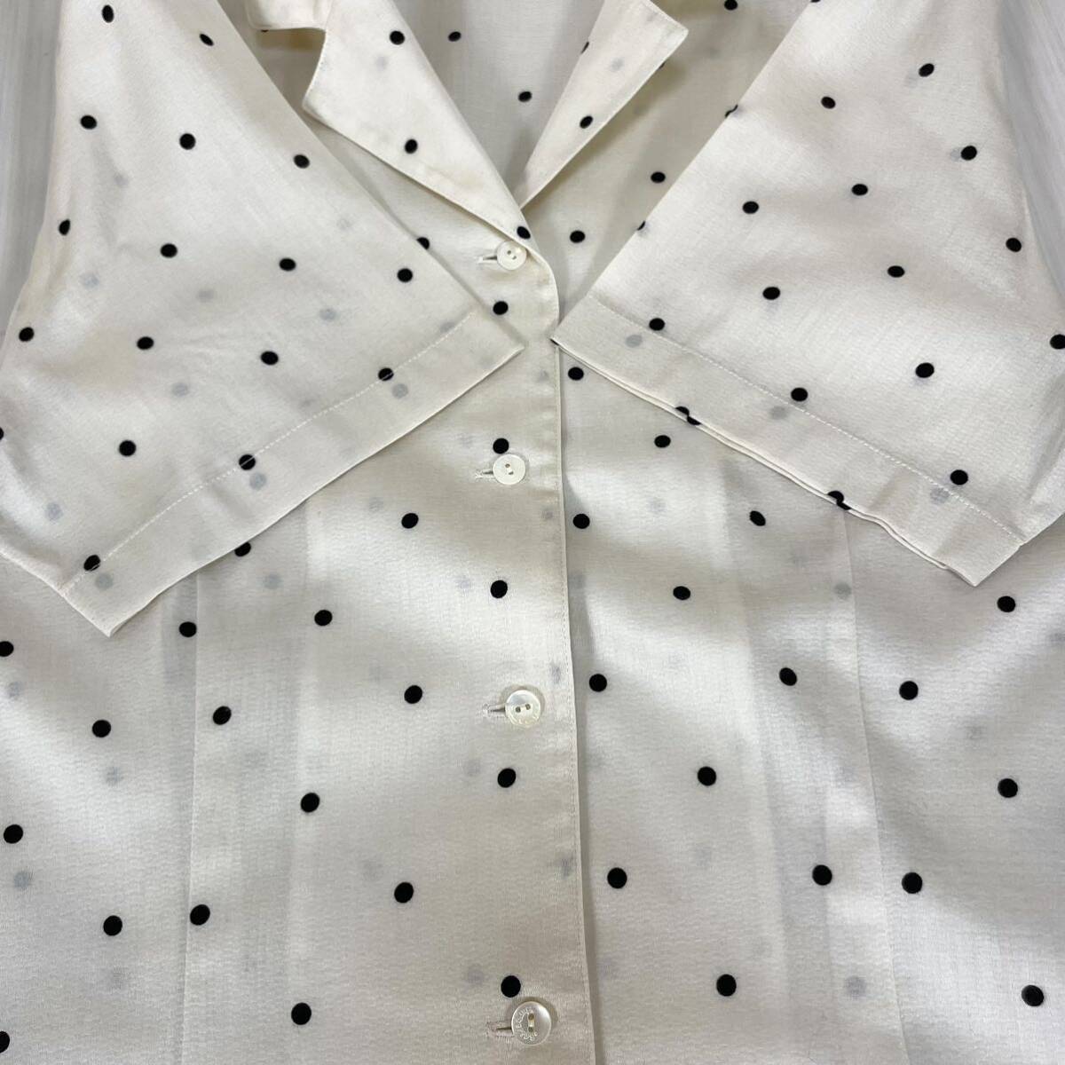美品 C-TK83 Burberry's バーバリーズ 半袖ブラウス 半袖シャツ 美品 C-TK83 Burberry's バーバリーズ 半袖ブラウス 半袖シャツ