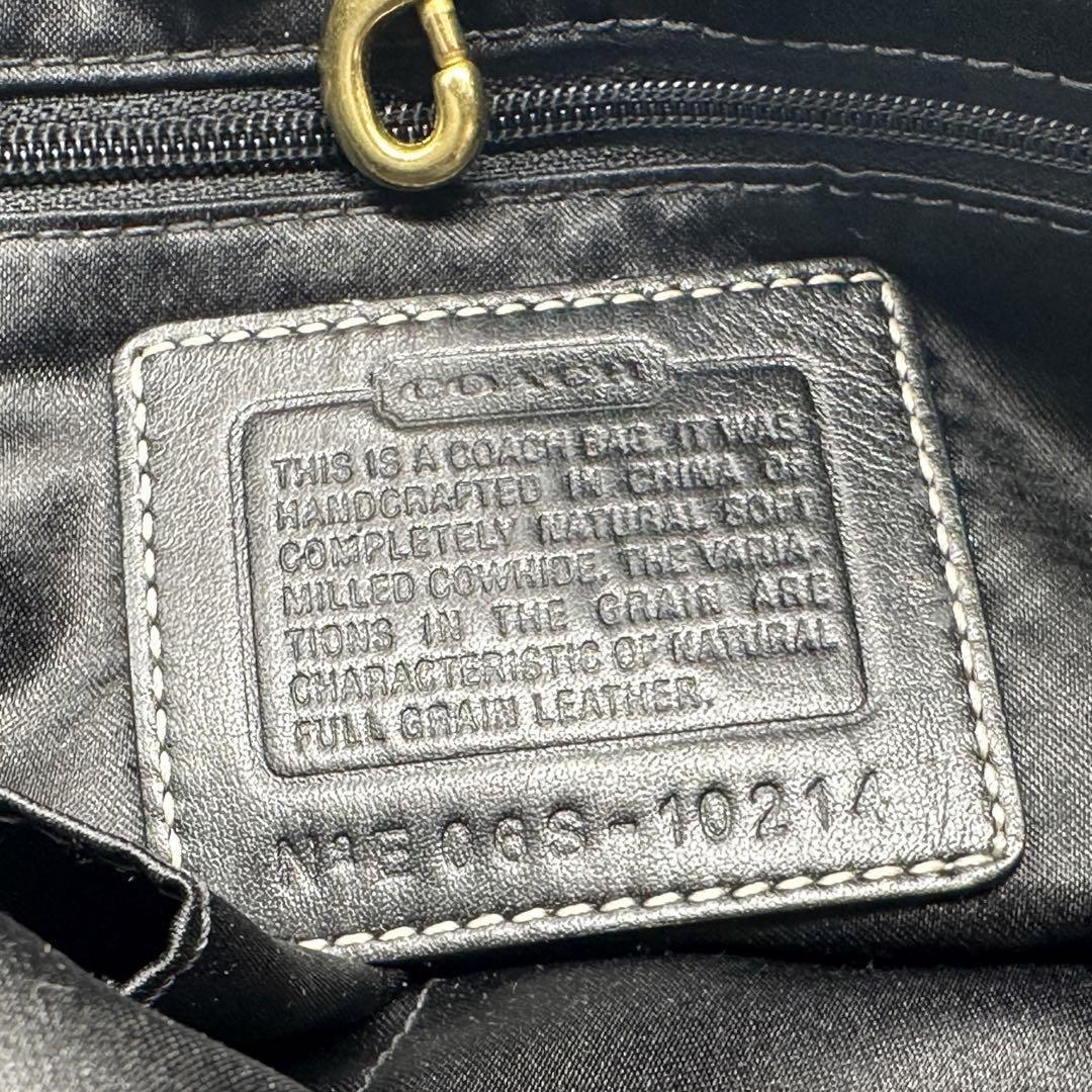 極美品】COACH コーチ トートバッグ チャーム付き 肩掛け 10124 極美品】COACH コーチ トートバッグ チャーム付き 肩掛け 10124