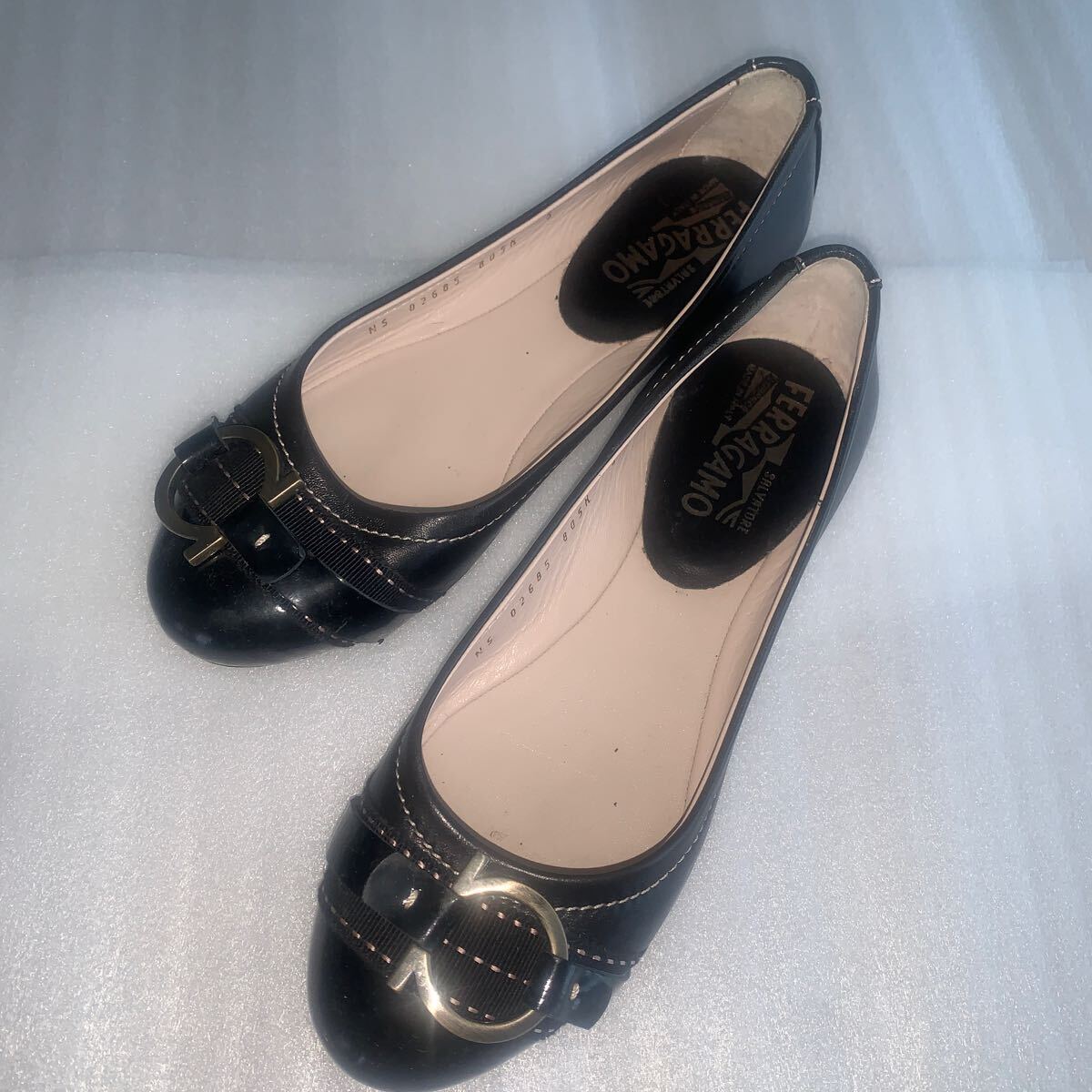 【Salvatore Ferragamo フェラガモ】 ローヒール 35 ブラック 美品