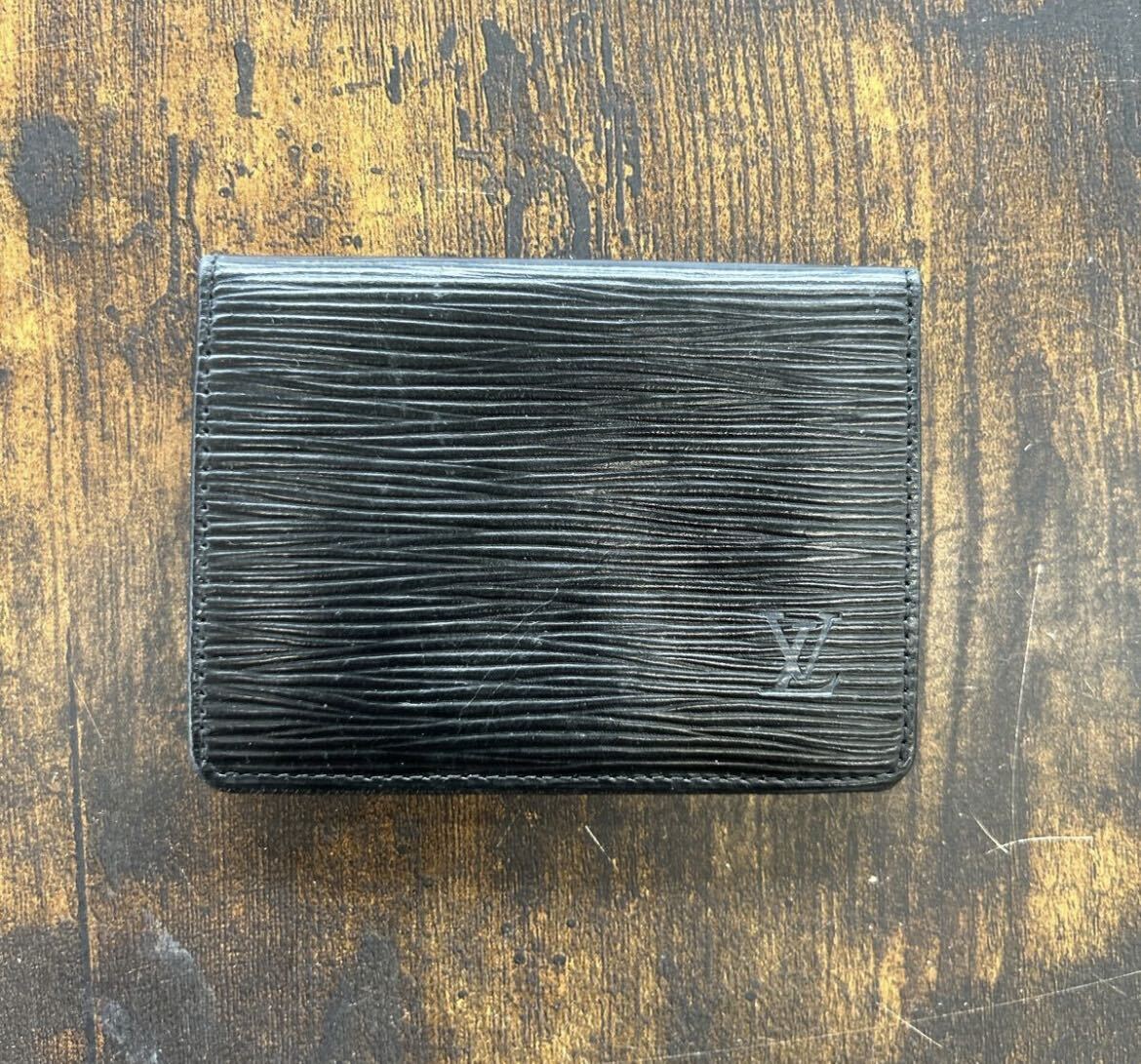 LOUIS VUITTON ルイヴィトン ブラック エピ カードケース 黒 財布 