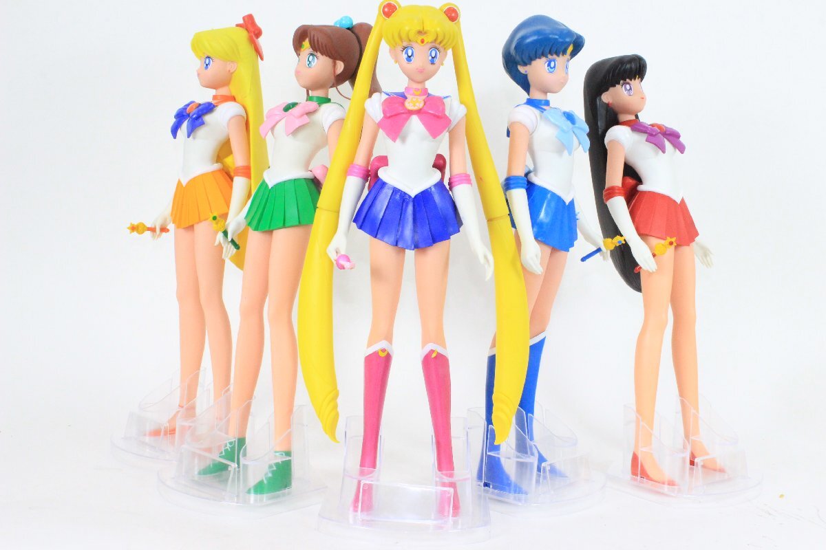 Yahoo!オークション - 美少女戦士セーラームーンR フィギュア Yahoo!オークション - 美少女戦士セーラームーンR フィギュア