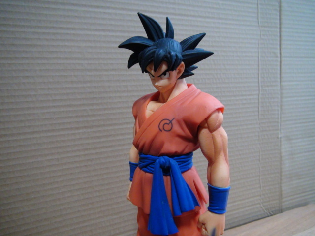 ソフビ?フィギュア ドラゴンボール 孫悟空　27㎝位