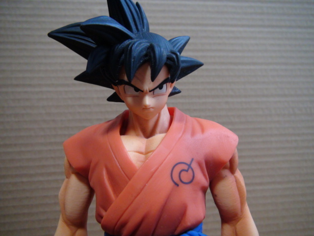 ソフビ?フィギュア ドラゴンボール 孫悟空　27㎝位