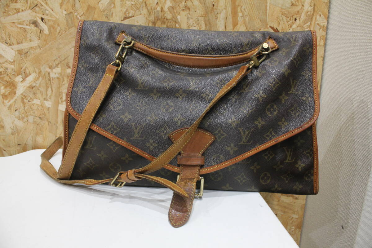TH07268　ルイヴィトン　Louis Vuitton　ベルエア　高さ約25ｃｍ×幅約43ｃｍ×マチ約13ｃｍ　中古品