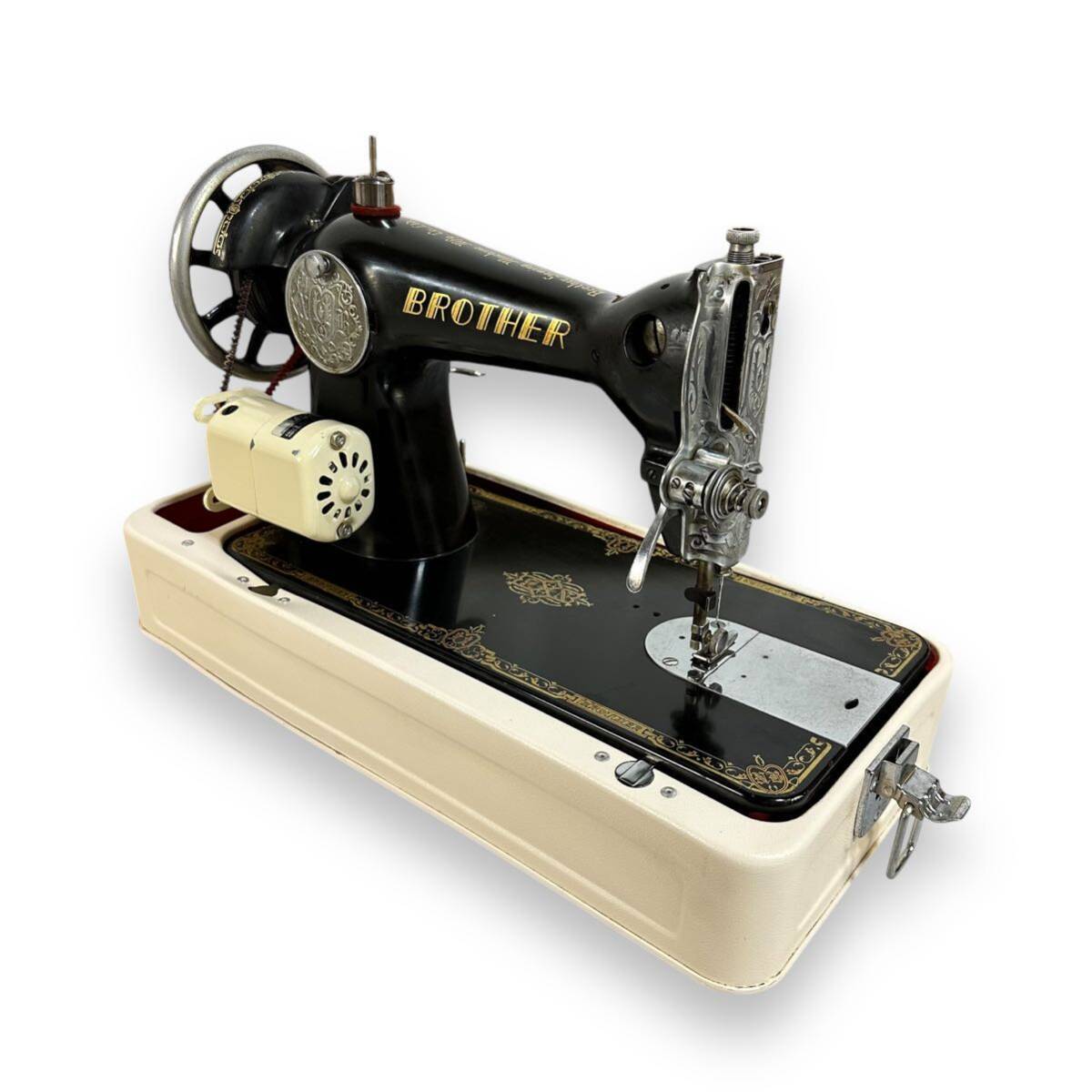 希少品】BROTHER ブラザー Sewing Machine 踏み ミシン 希少品】BROTHER ブラザー Sewing Machine 踏み ミシン