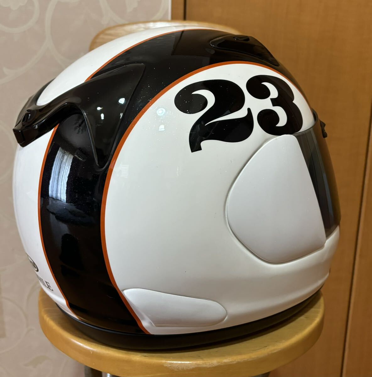 Arai PROFILE フルフェイス 白 Mサイズ 57 58cm アライ プロファイル Mサイズ(57 58cm)ミラーシールド付 送料