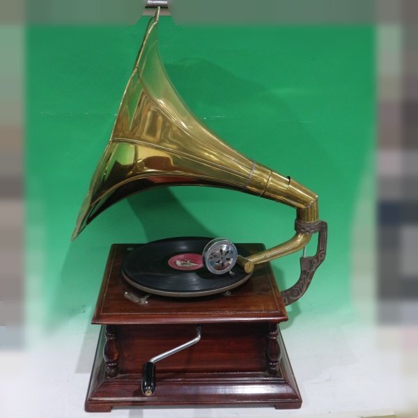 ♬ スイス製 LEFOPHONE サウンドボックス 蓄音機  ドイツ軍 スイス製 LEFOPHONE サウンドボックス 蓄音機 ドイツ軍（2025年