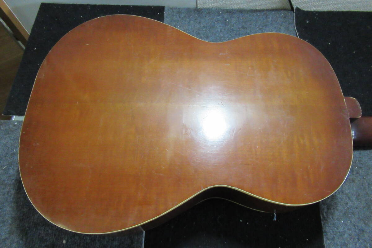  shelves 9 front.B1736 ZEN-ON GUITAR 9201 guitar stringed instruments present condition goods 