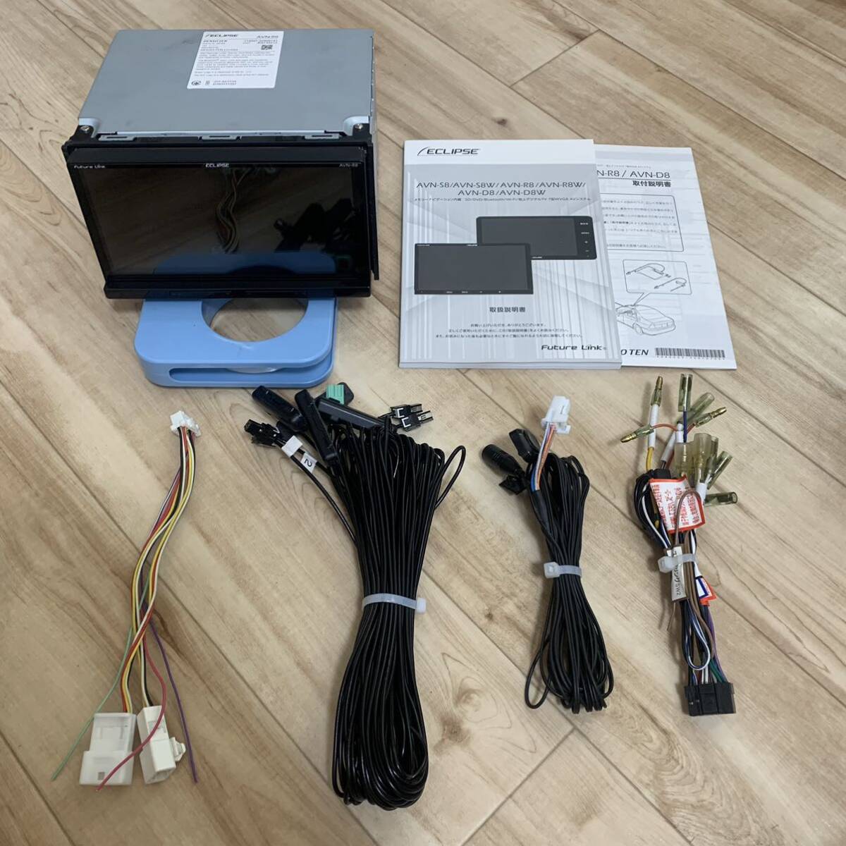 美品 動作確認済み ECLIPSE イクリプス AVN-R8 メモリーナビ 地デジ フルセグ SD/CD/DVD/USB/Bluetooth/Wi-Fi 地図データ2017年 取説