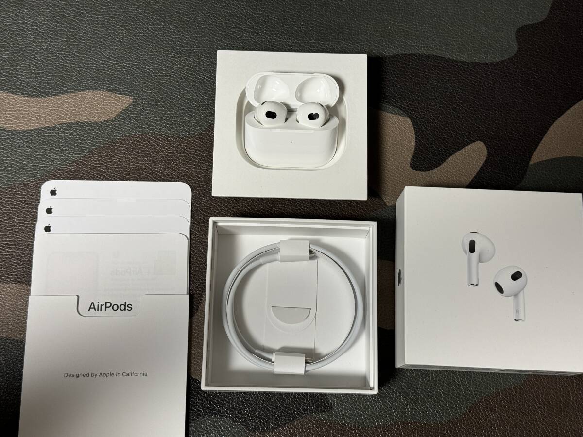 美品　Air Pods MagSafe充電ケース　第三世代　第3世代