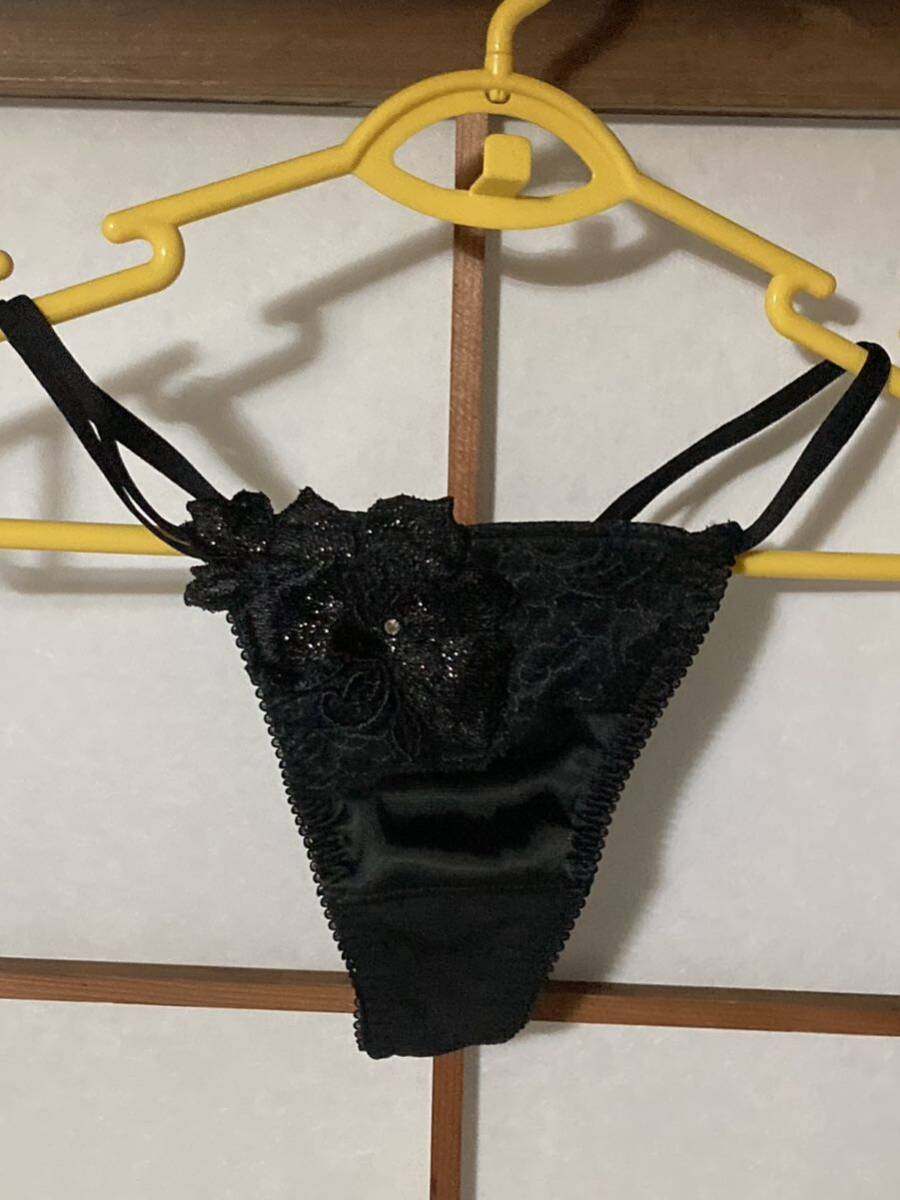 サルート　TバックMサイズ