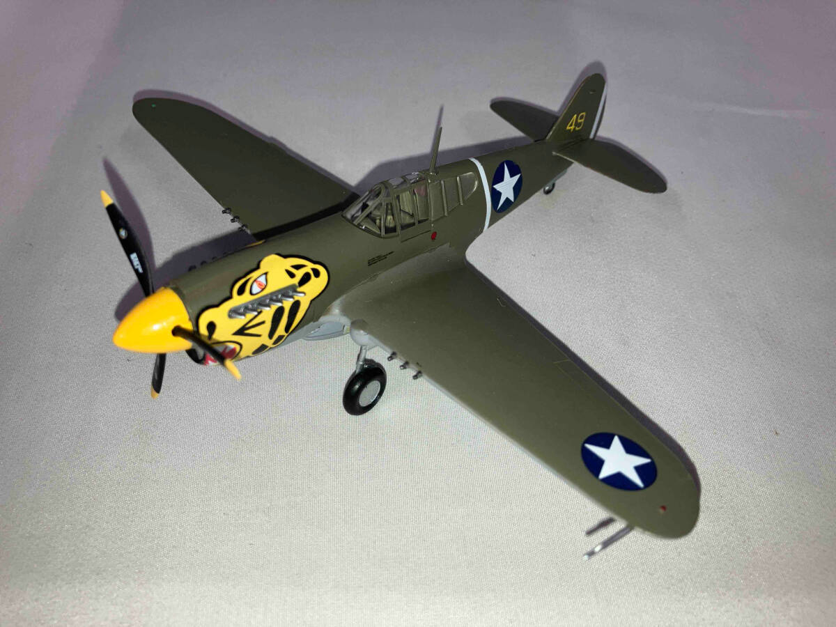  текущее состояние товар пластиковая модель .. фирма 1/72 машина chisP-40E War Hawk [500460]