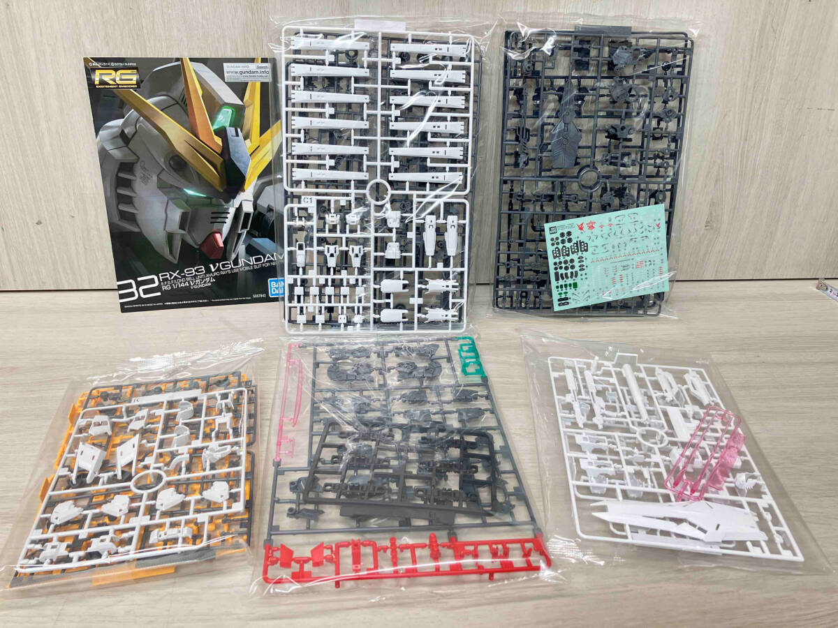 未使用品】 プラモデル バンダイ 1/144 νガンダム RG 「機動戦士 未使用品】 プラモデル バンダイ 1/144 νガンダム RG 「機動戦士