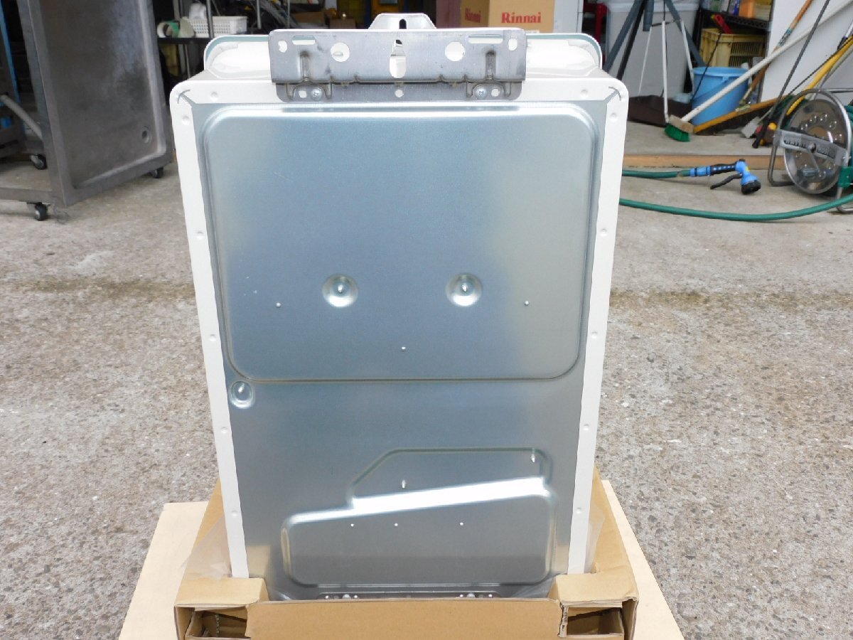 新品同様/送料無料/d】リンナイ ガス給湯器RUX-A1015W 都市ガス 新品同様/送料無料/d】リンナイ ガス給湯器RUX-A1015W 都市ガス
