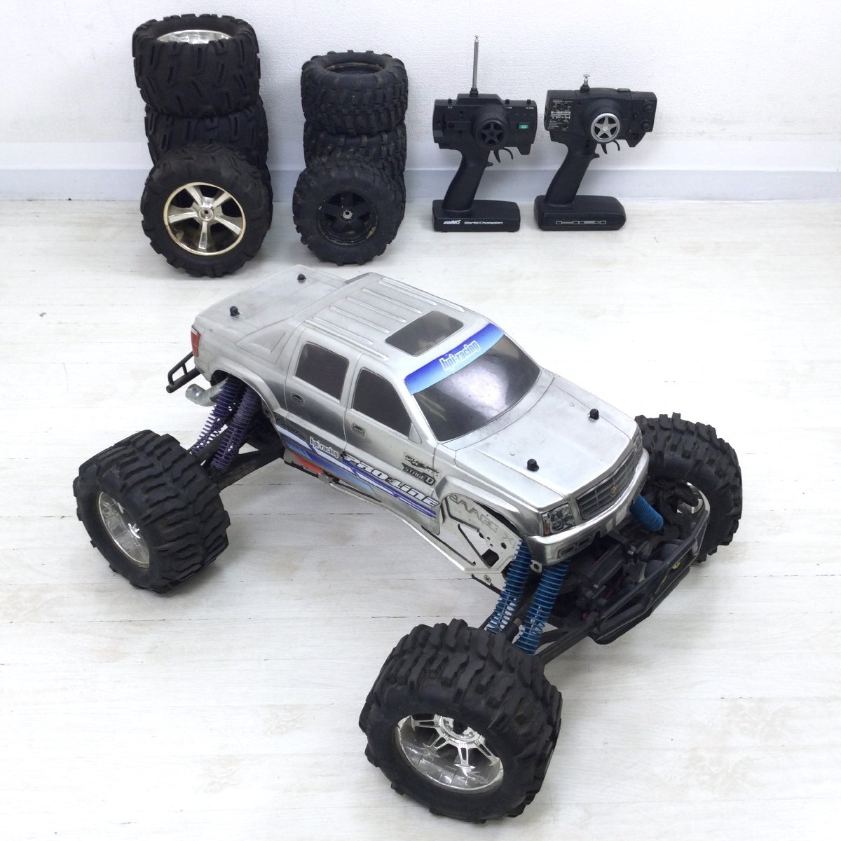 1208 ジャンク hpi.racing SAVAGE エンジンカーラジコン  コントローラー付(自動車)｜売買されたオークション情報、yahooの商品情報をアーカイブ公開 - オークファン 自動車