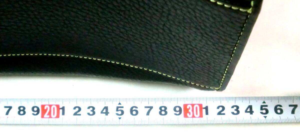 #17-07 ツアー・エッフェル　革（合皮かも）確り頑丈手提げバッグ底に難あり　中古_画像5