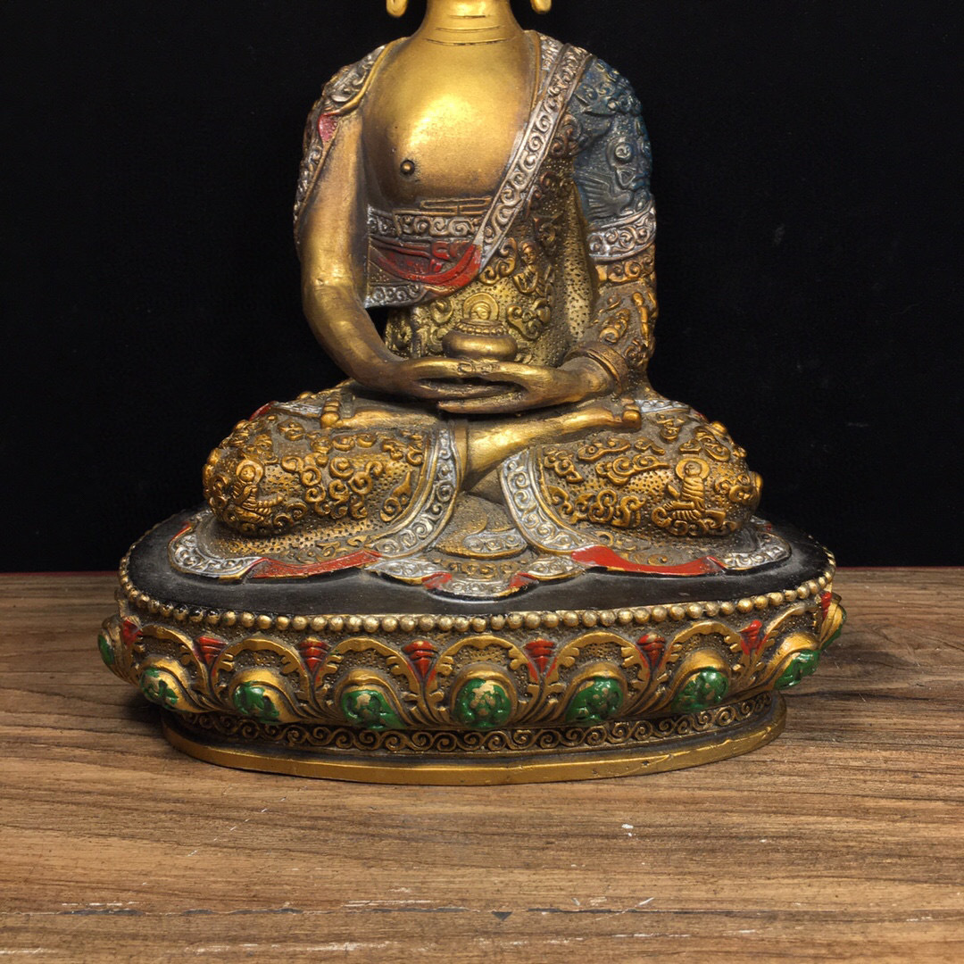 仁】『銅製・金鍍・彩繪・釋迦牟尼像・仏教古美術・供養品』極細 仁】『銅製・金鍍・彩繪・釋迦牟尼像・仏教古美術・供養品』極細