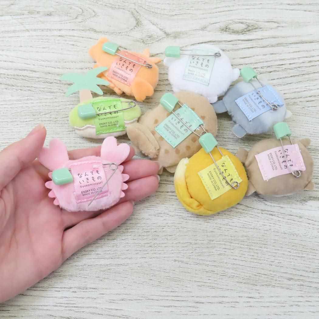 なんでもいきもの キャラクター バラエティ雑貨 ふわふわバッジ こじま