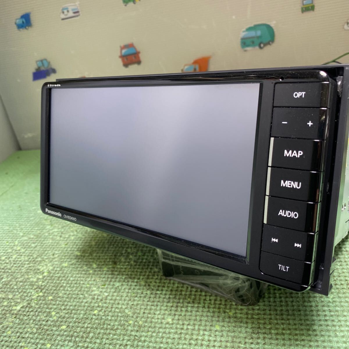 Panasonic パナソニック メモリーナビ CN-RE04WD 地図SD カード Panasonic パナソニック メモリーナビ CN-RE04WD 地図SD カード