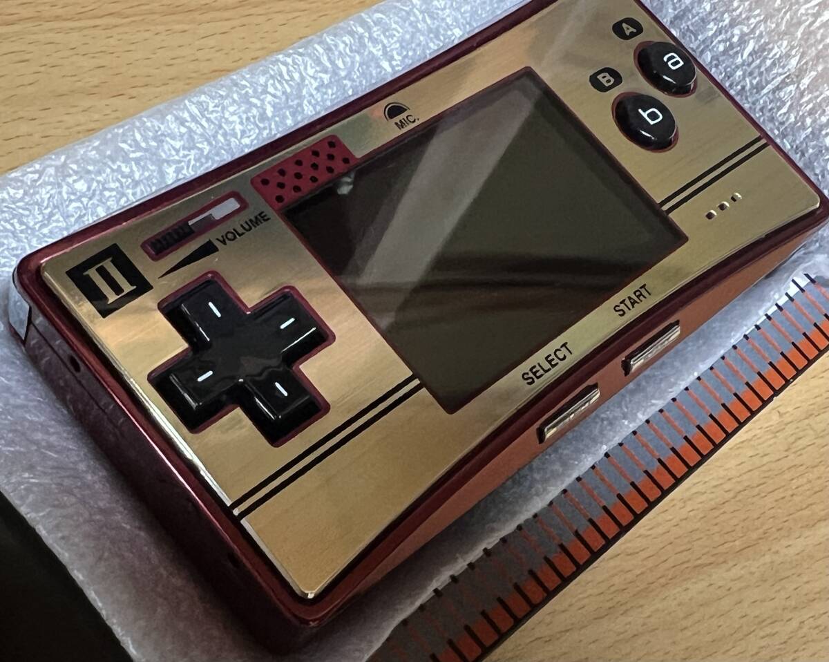 ゲームボーイアドバンス ミクロ ファミコンバージョン 2コン ゲームボーイアドバンス ミクロ ファミコンバージョン 2コン