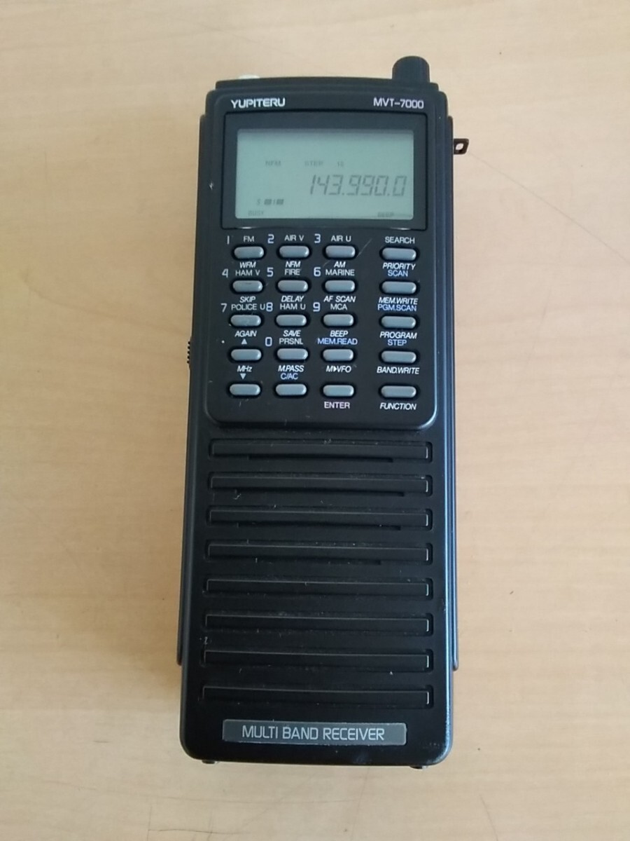 YUPITERU MVT-7000 マルチバンドレシーバー 通電確認のみ 現状品 YUPITERU MVT-7000 マルチバンドレシーバー 通電確認のみ 現状品