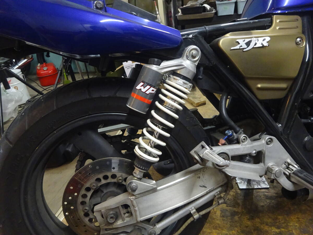 Yahoo!オークション - YAMAHA ヤマハ XJR400 型式4HM WHITEPOWER Yahoo!オークション - YAMAHA ヤマハ XJR400 型式4HM WHITEPOWER