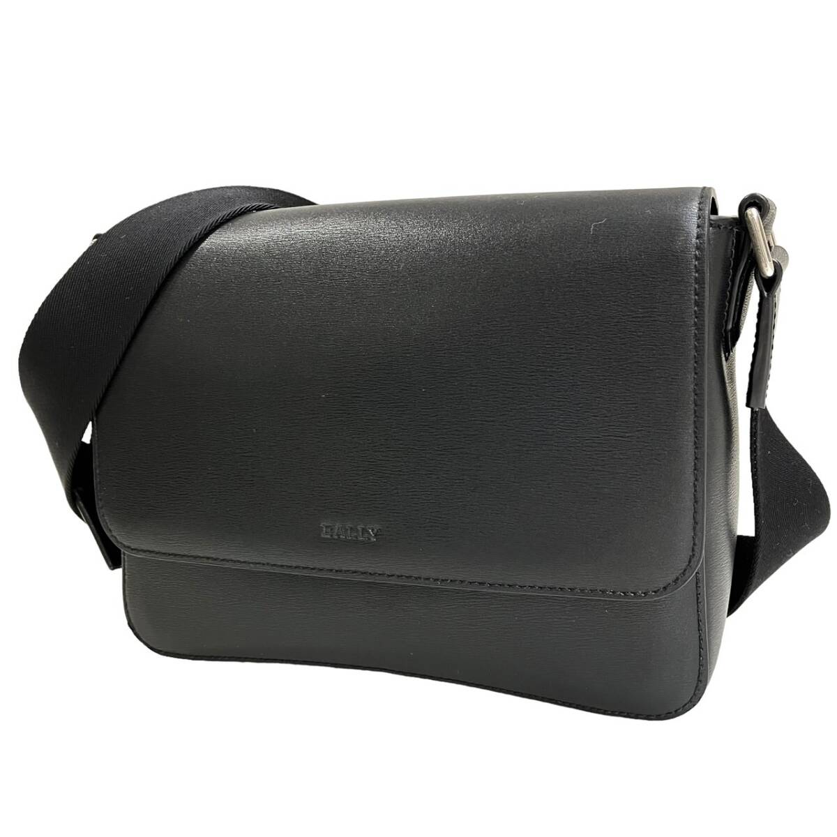 Yahoo!オークション - BALLY バリー LANCE.O メッセンジャー Yahoo!オークション - BALLY バリー LANCE.O メッセンジャー