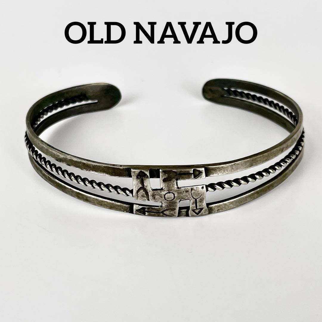 OLD NAVAJO VINTAGE スワスティカ バングル 逆卍 オールドナバホ OLD NAVAJO VINTAGE スワスティカ バングル 逆卍 オールドナバホ